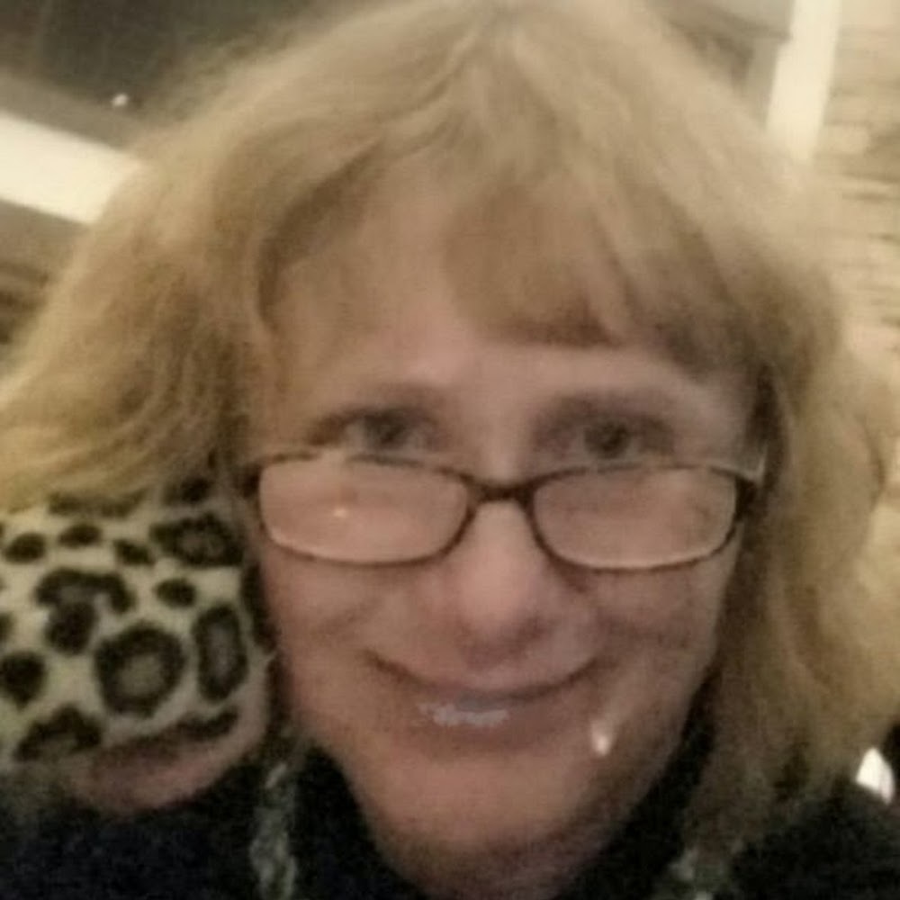 Meet your Posher, Linda
